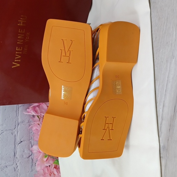 Vivienne Hu VHNY Studded Leather Cage Sandals NIB - Picture 4 of 13